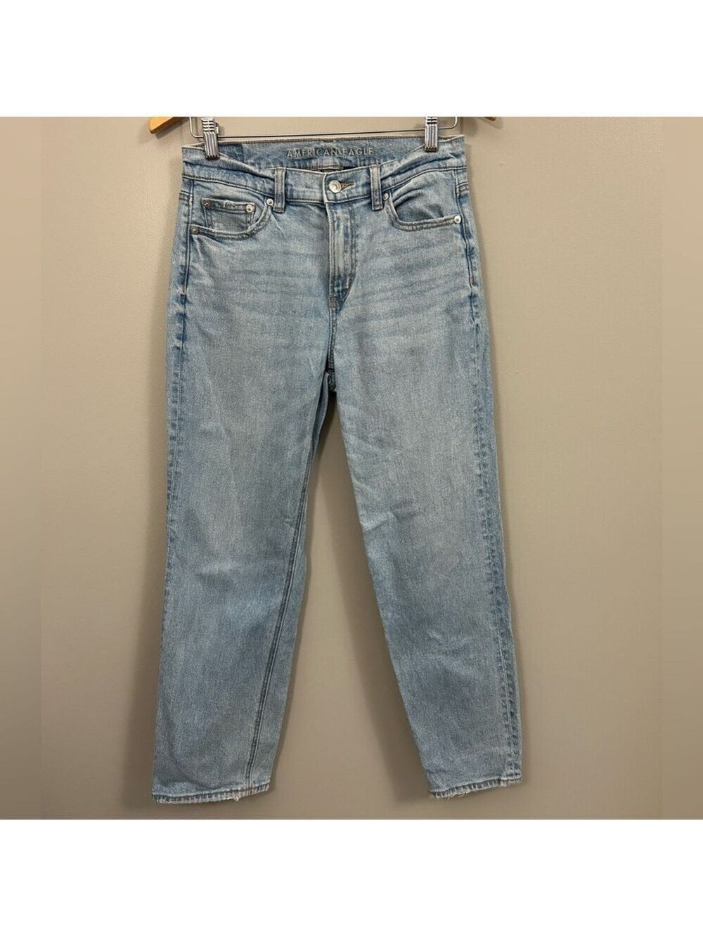American Eagle Outfitters Light Blue Super High-Rise Straight Jeans Size 4 Short